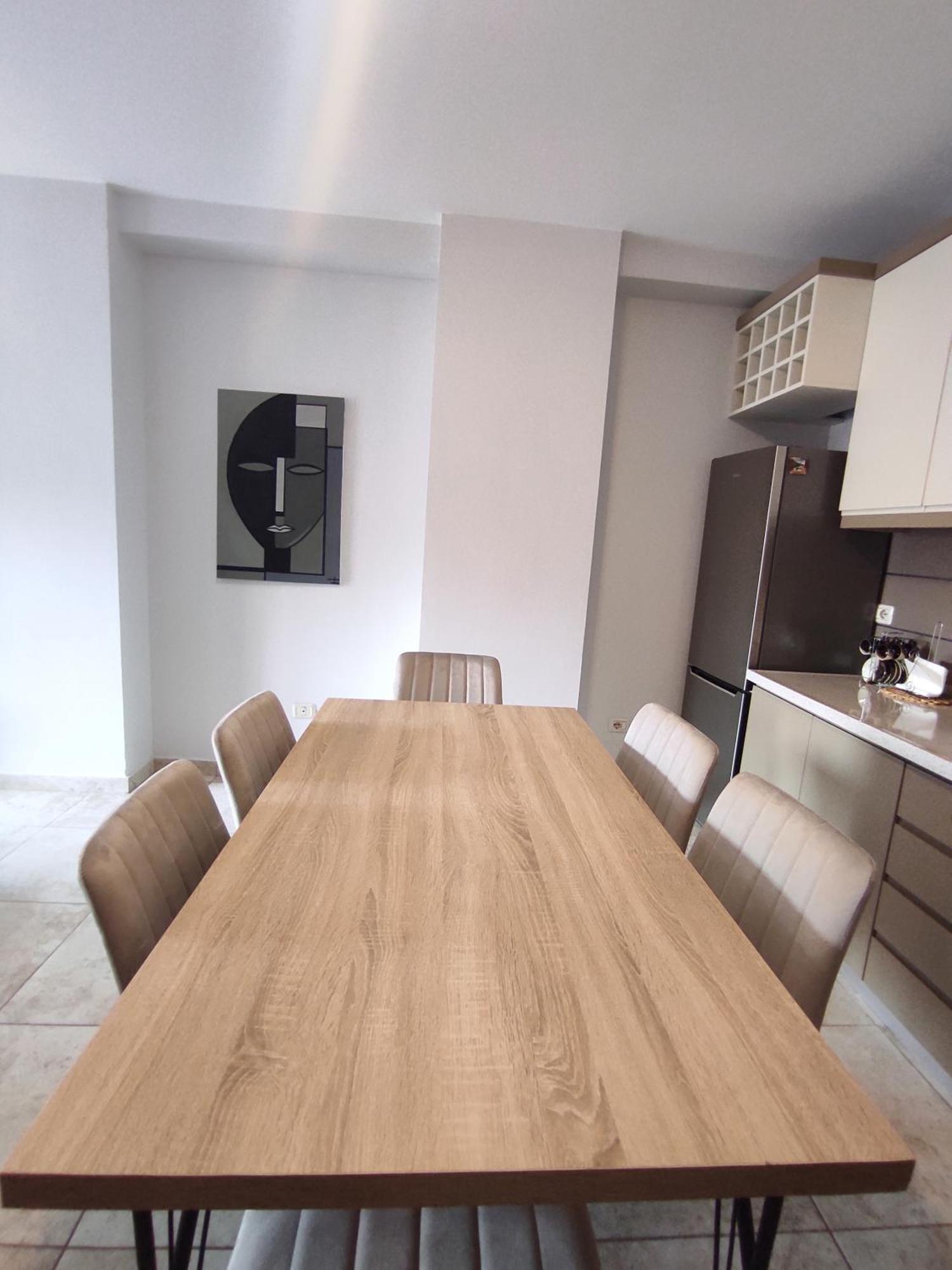 Kledia's Modern Apartamento *