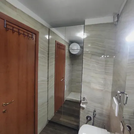 Kledia'S Modern Apartment Tirana Exterior photo